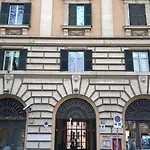 Capital Flat 9/b *